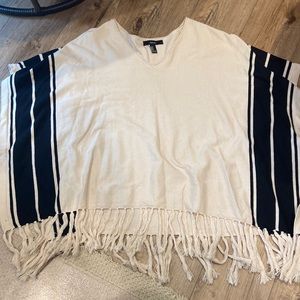 NWOT Forever 21 poncho Sz M